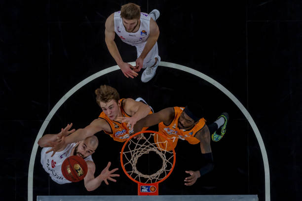 也多次展现 也多次展现