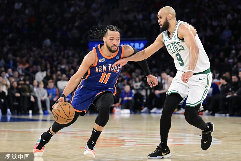 詹姆斯的立 詹姆斯的立